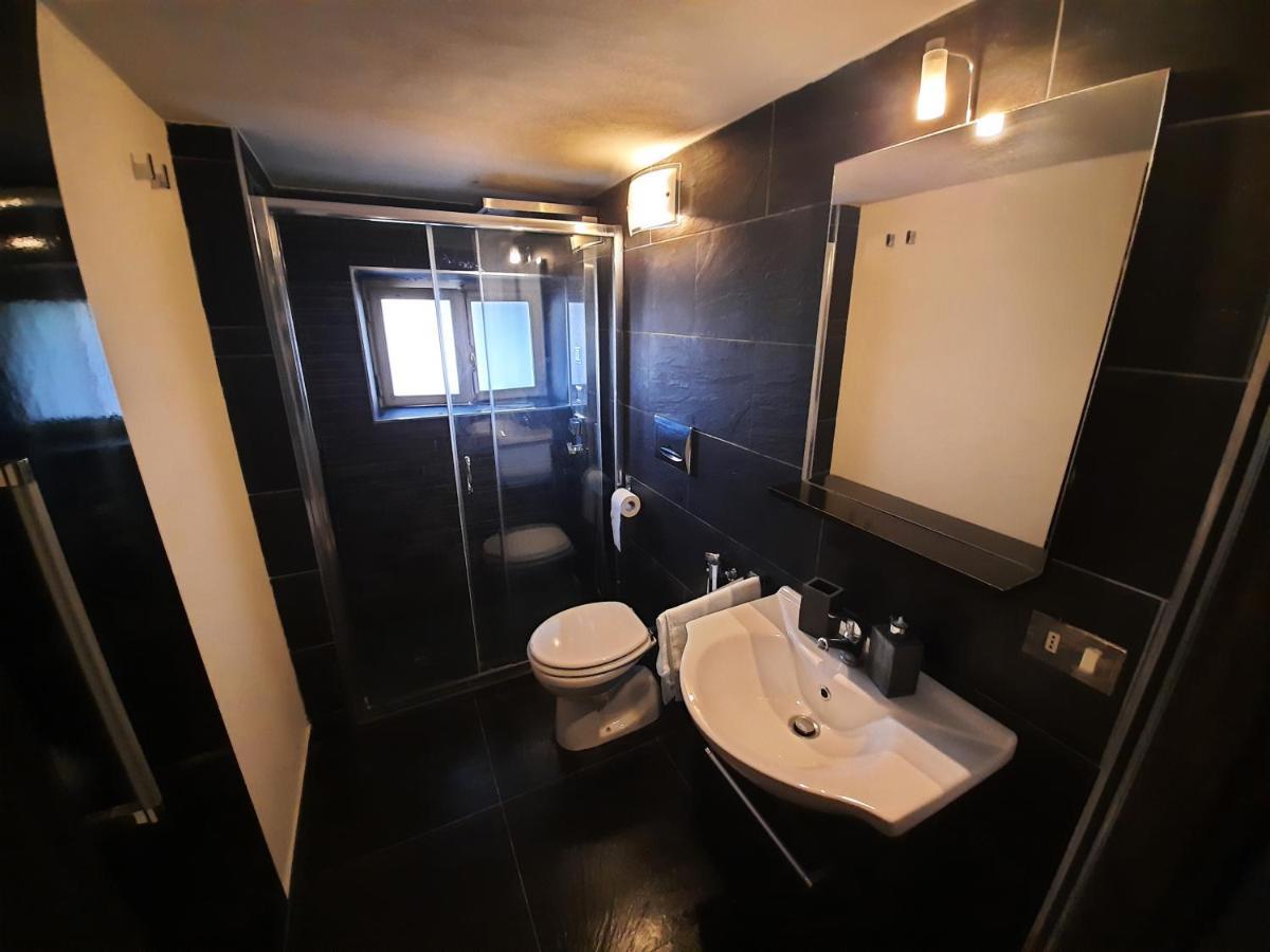 La Piccolina Apartamento Viareggio Exterior foto